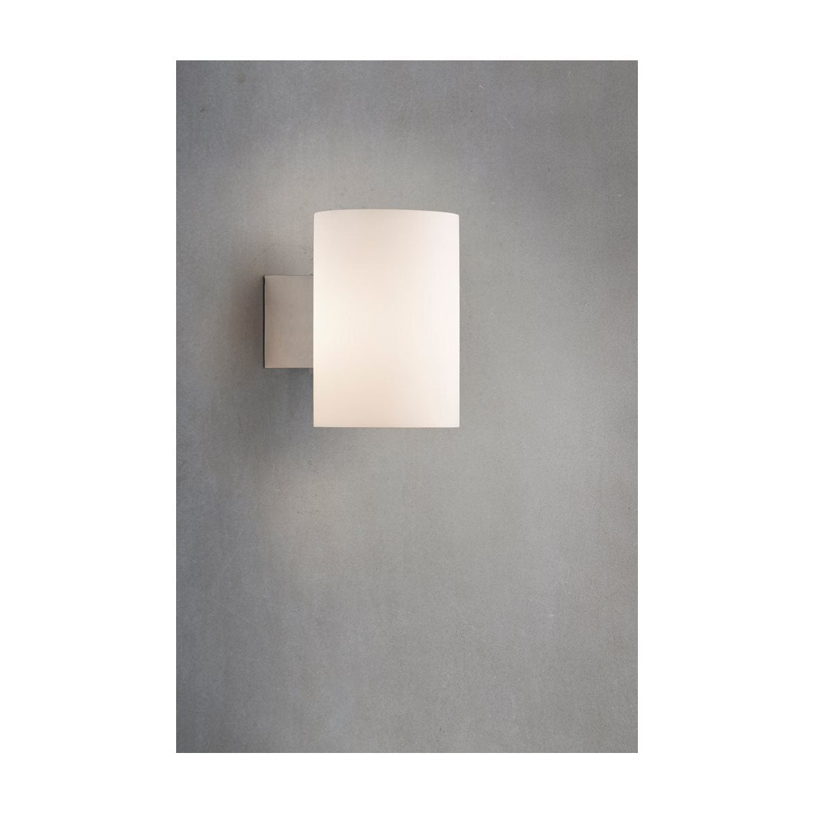 Evoke vägglampa E14 krom