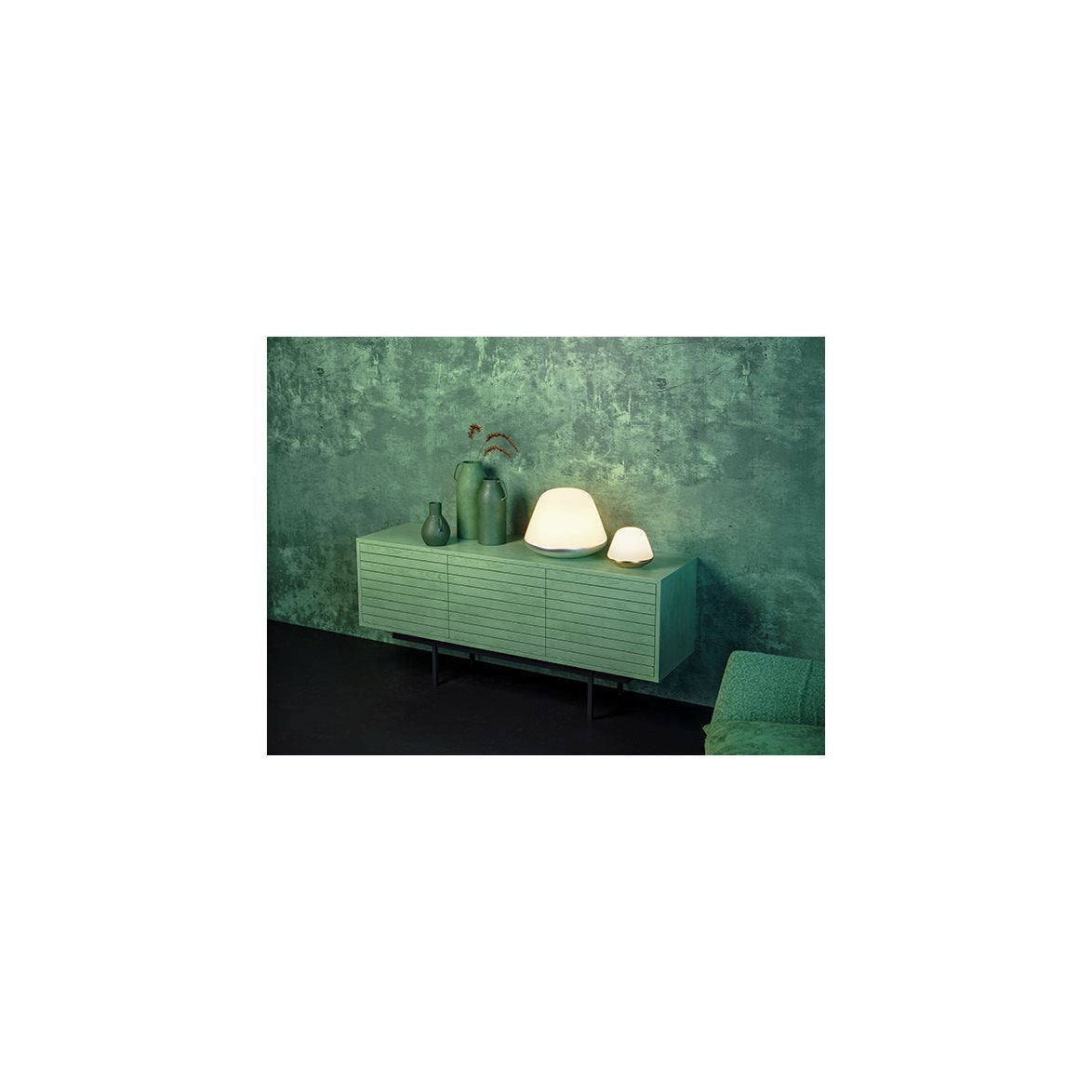 Bloom bordslampa Ø20 mässing/opal glas