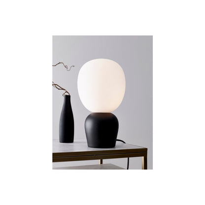 Buddy bordslampa svartstruktur/opal glas